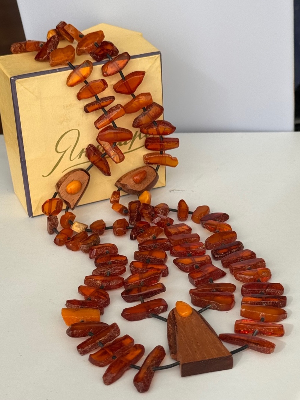Vintage Baltic Amber Necklace wood Pendant Honey Butterscotch Expo67 USSR Soviet